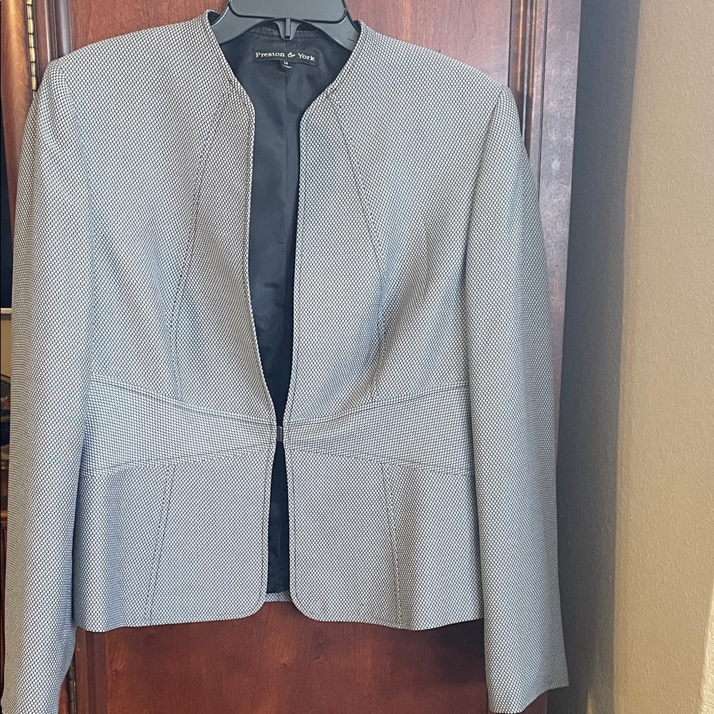 Preston & York Black and White Women's Jacket